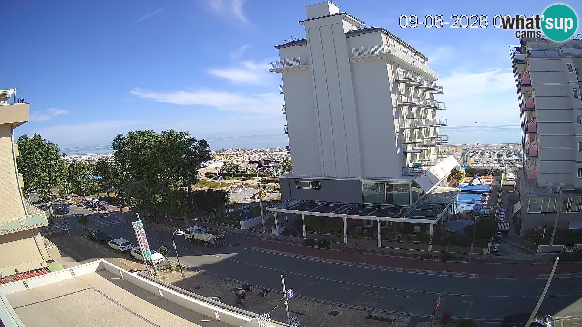 Plaža s spletno kamero Riccione in vrtovi La Malfa – plaža Bagni Oreste 115