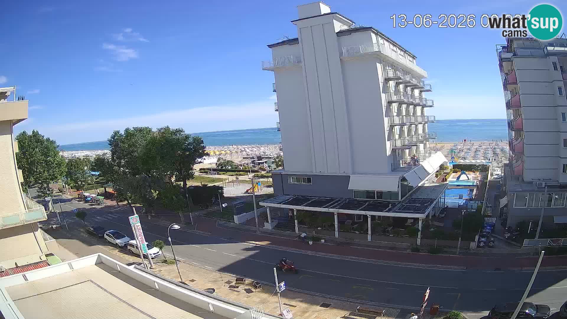 Plaža s spletno kamero Riccione in vrtovi La Malfa – plaža Bagni Oreste 115