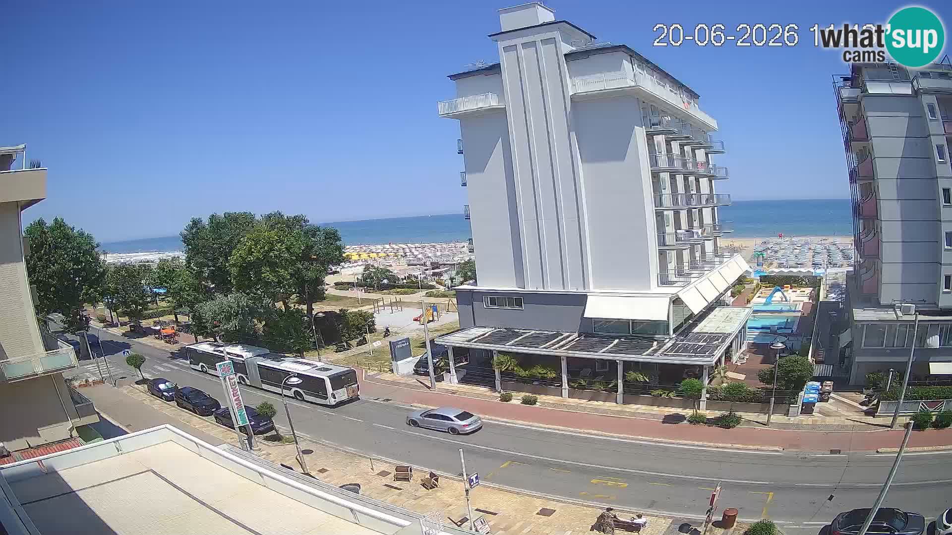Riccione livecam beach and La Malfa gardens – Bagni Oreste spiaggia 115