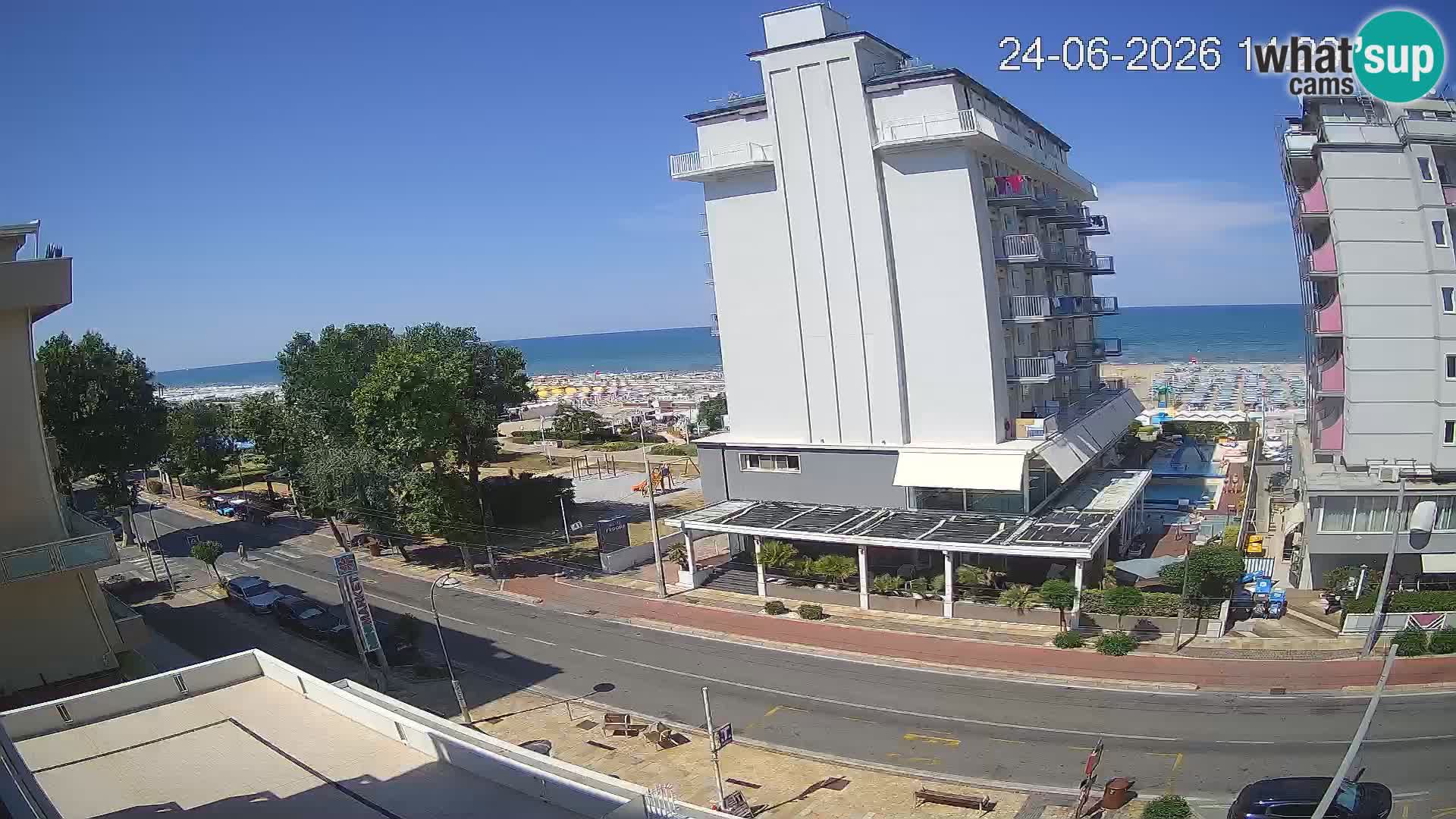 Riccione livecam beach and La Malfa gardens – Bagni Oreste spiaggia 115