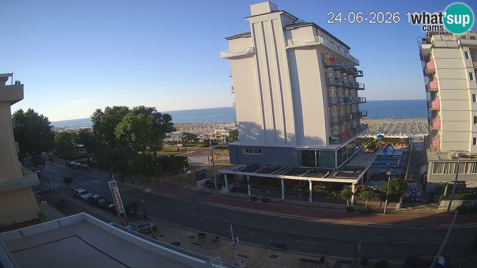 Riccione livecam beach and La Malfa gardens – Bagni Oreste spiaggia 115
