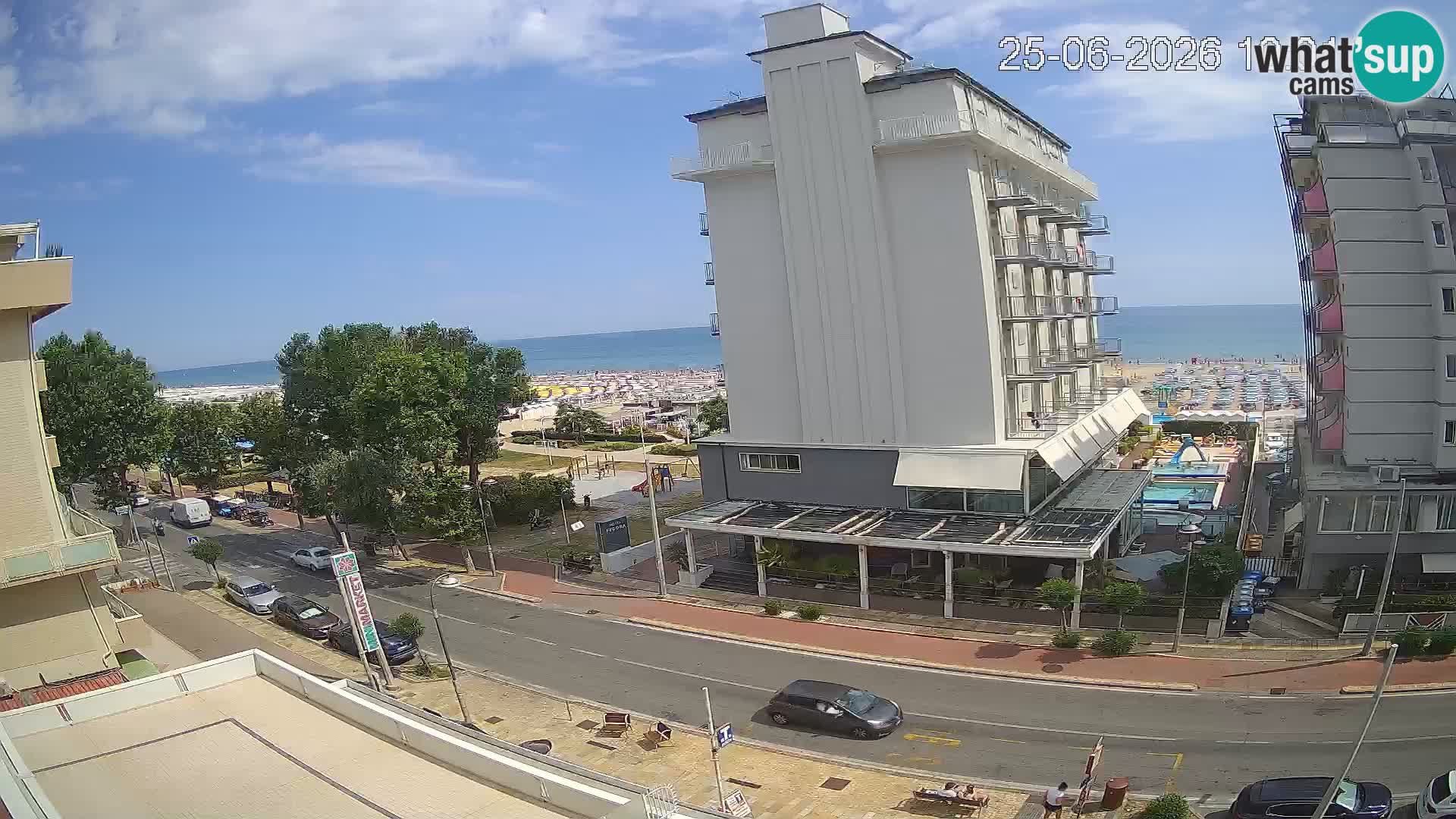 Riccione livecam beach and La Malfa gardens – Bagni Oreste spiaggia 115