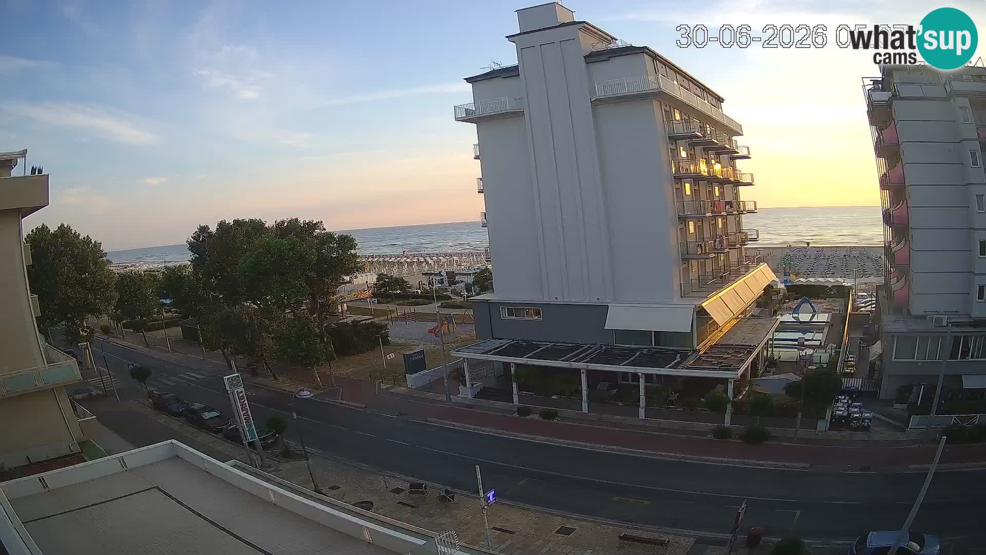 Riccione livecam beach and La Malfa gardens – Bagni Oreste spiaggia 115