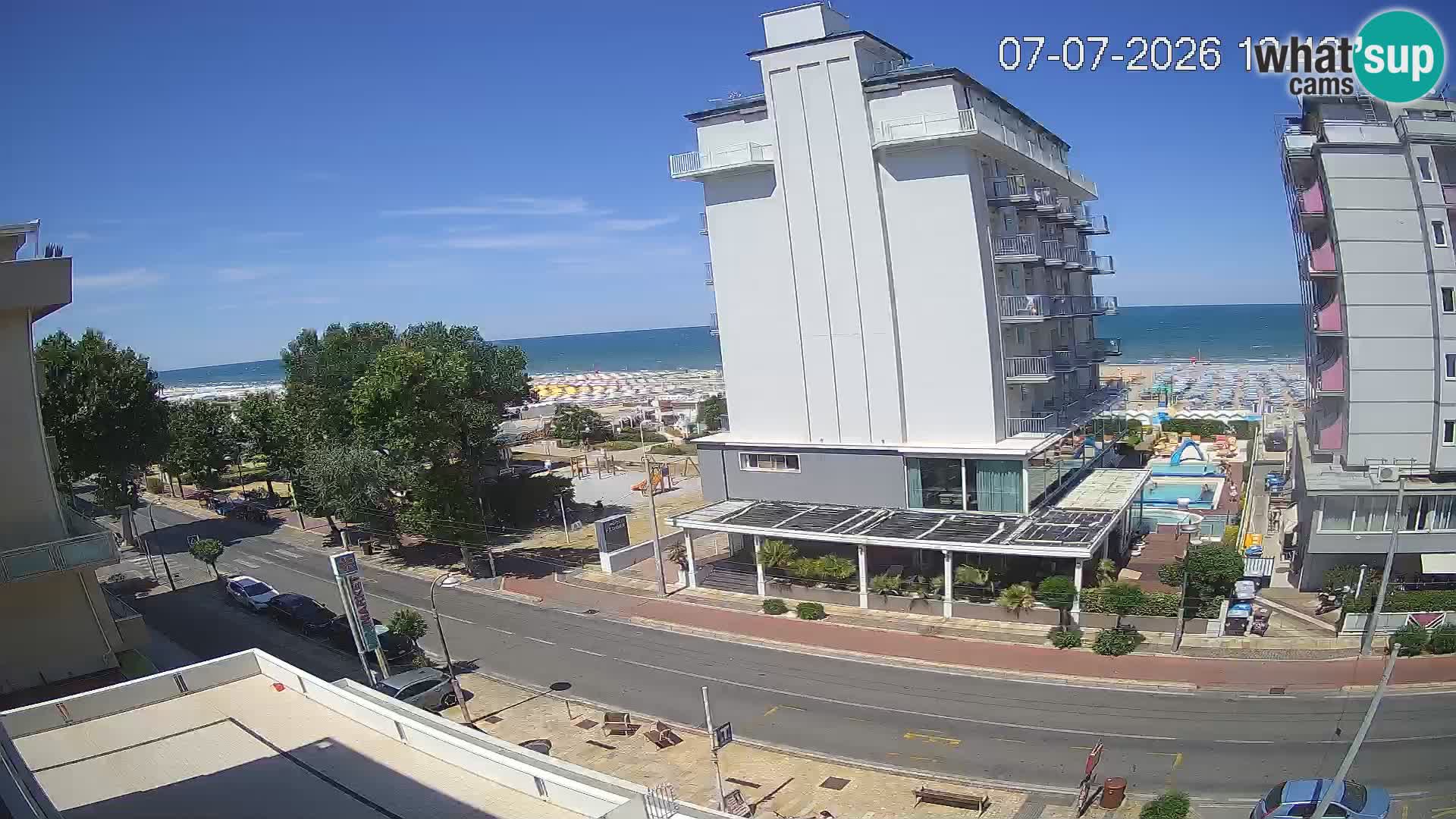 Plaža s spletno kamero Riccione in vrtovi La Malfa – plaža Bagni Oreste 115