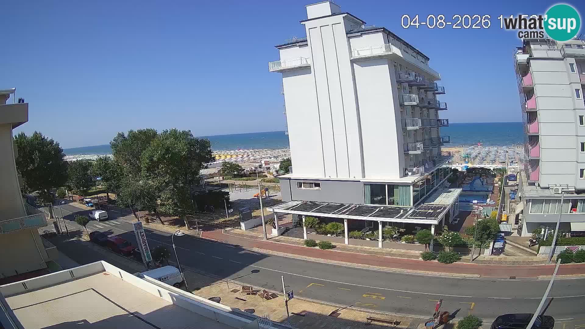 Riccione livecam beach and La Malfa gardens – Bagni Oreste spiaggia 115