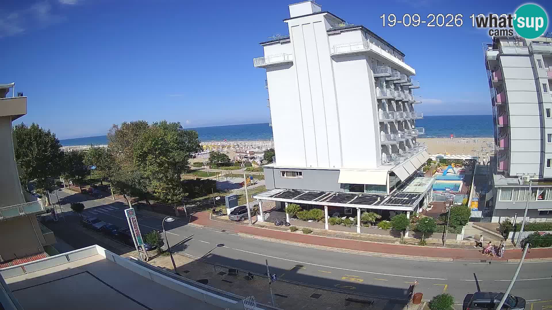 Riccione livecam beach and La Malfa gardens – Bagni Oreste spiaggia 115