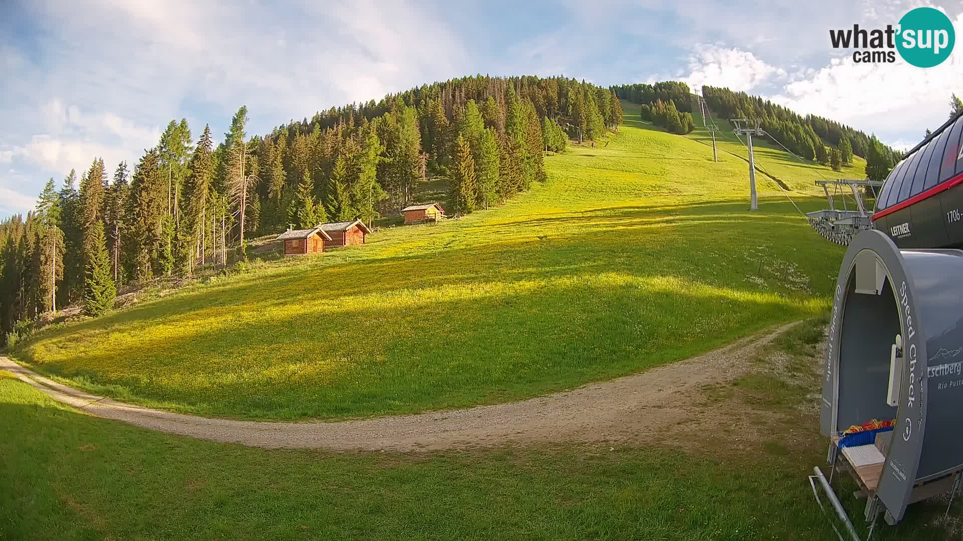 Ski Resort Gitschberg Jochtal webcam | Skiexpress valley