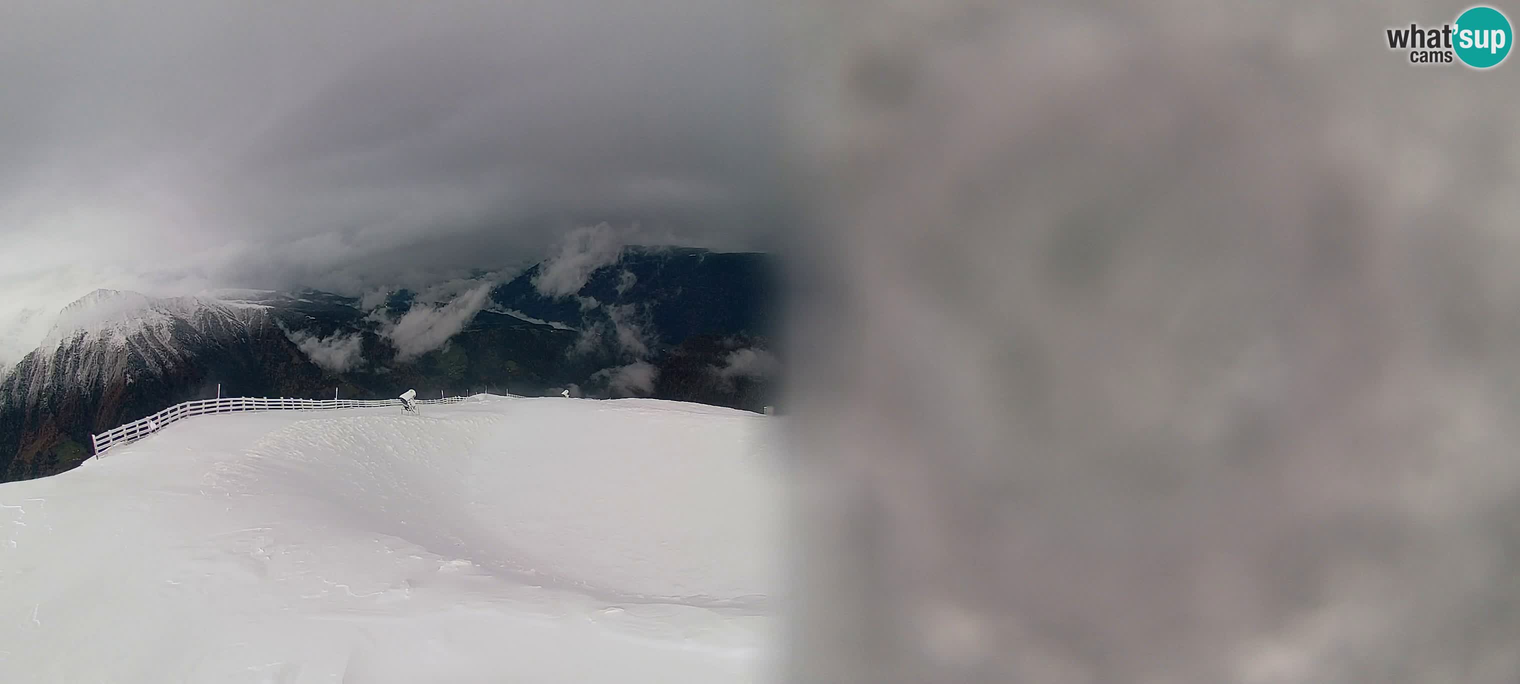 Spletna kamera Gitschlift / sedežnica Gitsch – Zgornja postaja (2.512 m)