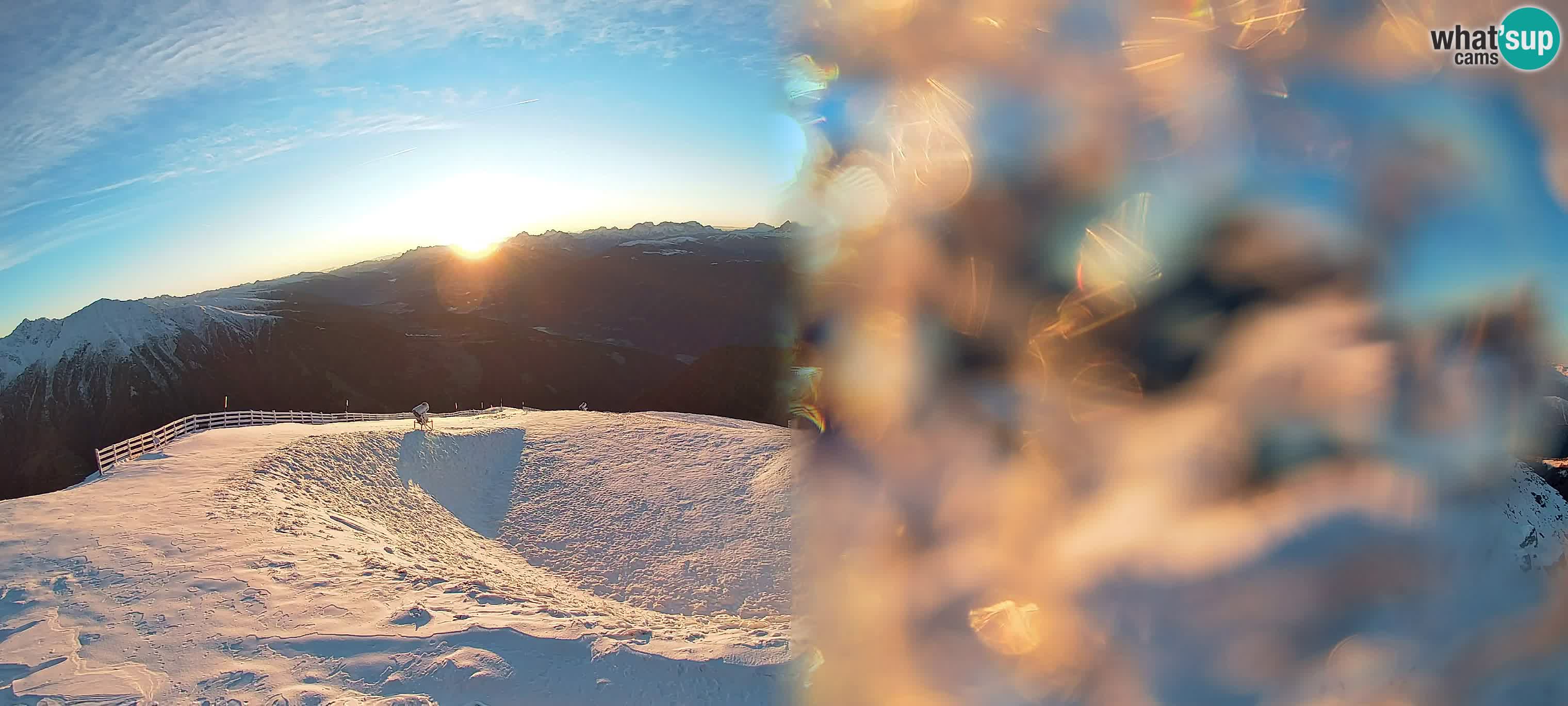 Spletna kamera Gitschlift / sedežnica Gitsch – Zgornja postaja (2.512 m)