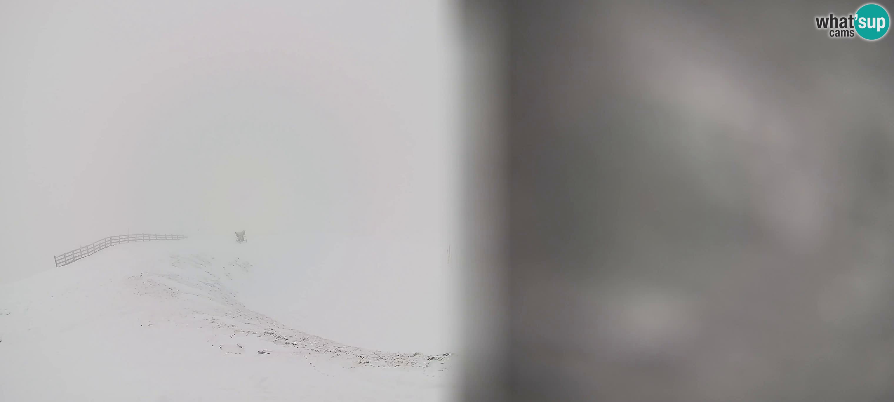 Spletna kamera Gitschlift / sedežnica Gitsch – Zgornja postaja (2.512 m)