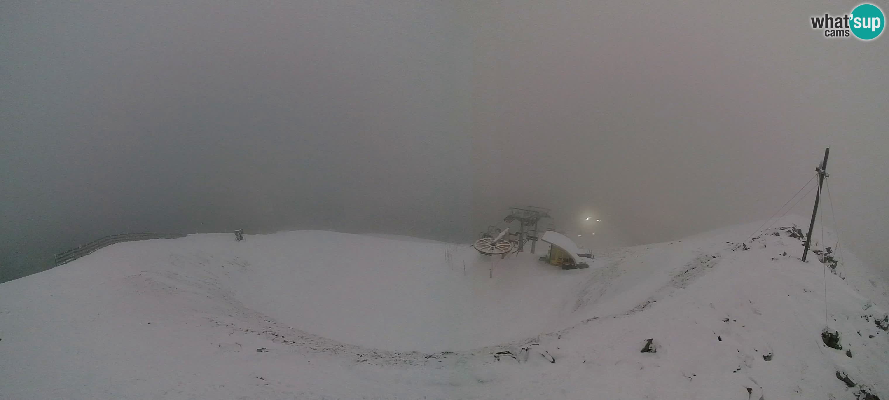 Spletna kamera Gitschlift / sedežnica Gitsch – Zgornja postaja (2.512 m)