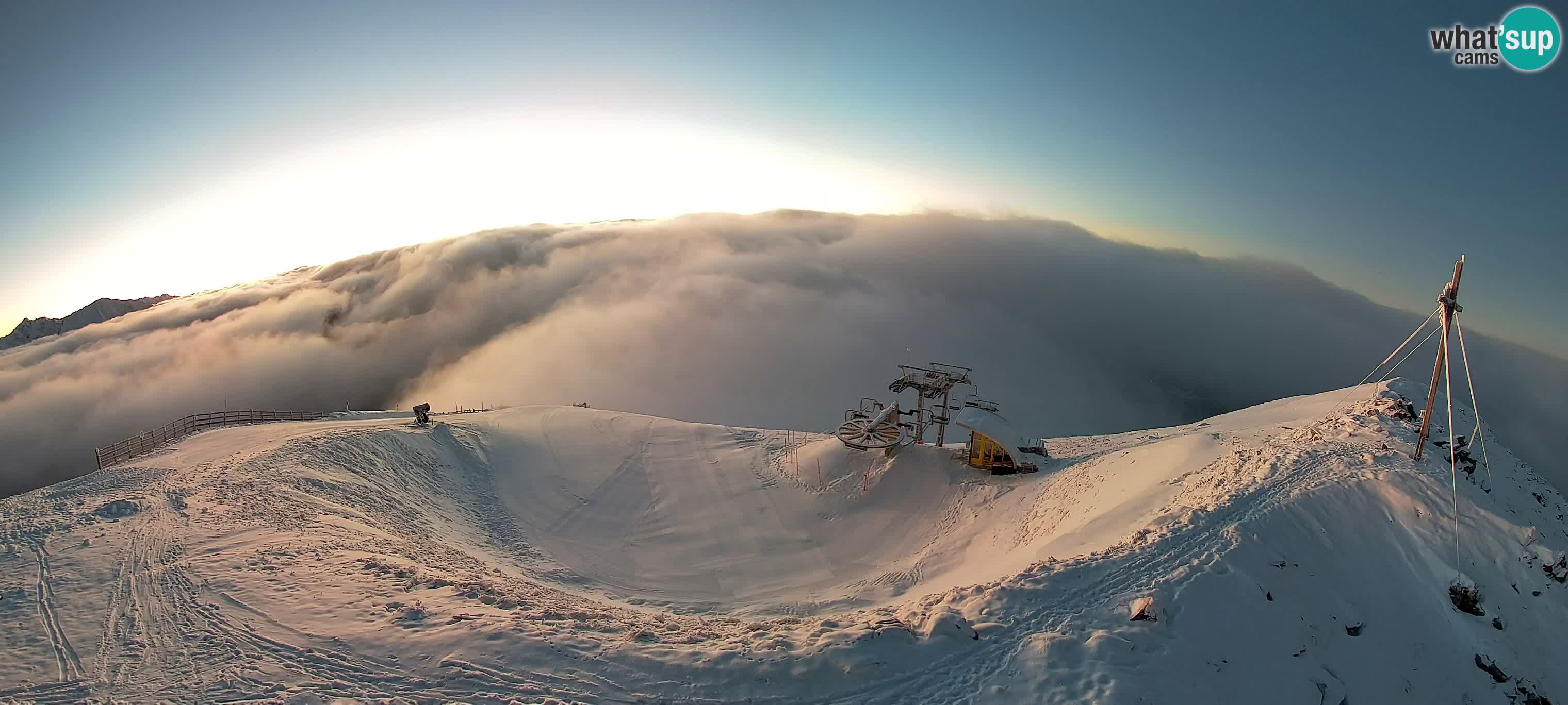 Spletna kamera Gitschlift / sedežnica Gitsch – Zgornja postaja (2.512 m)