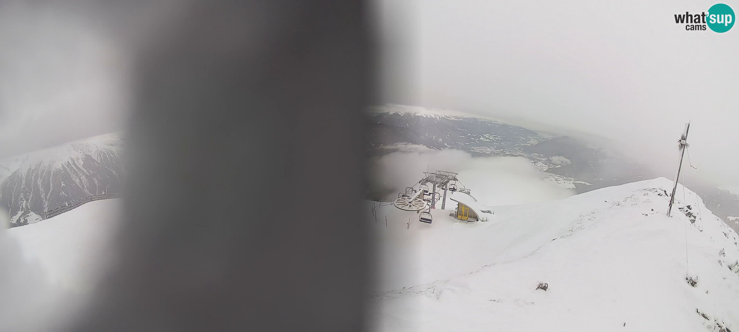 Spletna kamera Gitschlift / sedežnica Gitsch – Zgornja postaja (2.512 m)