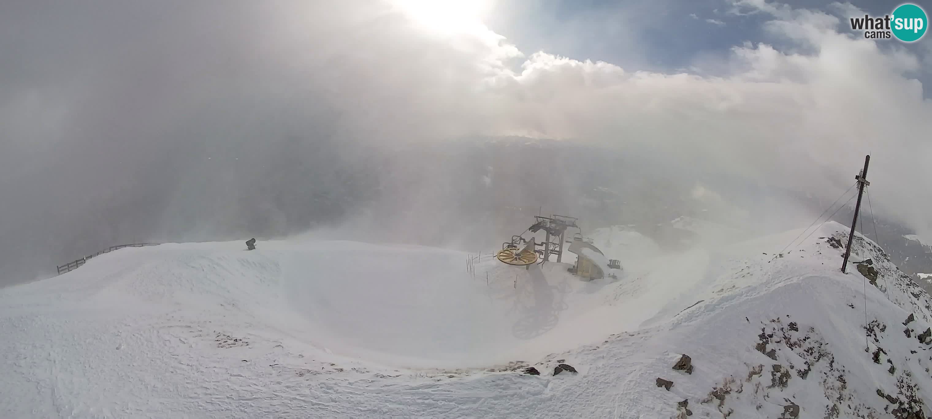 Spletna kamera Gitschlift / sedežnica Gitsch – Zgornja postaja (2.512 m)