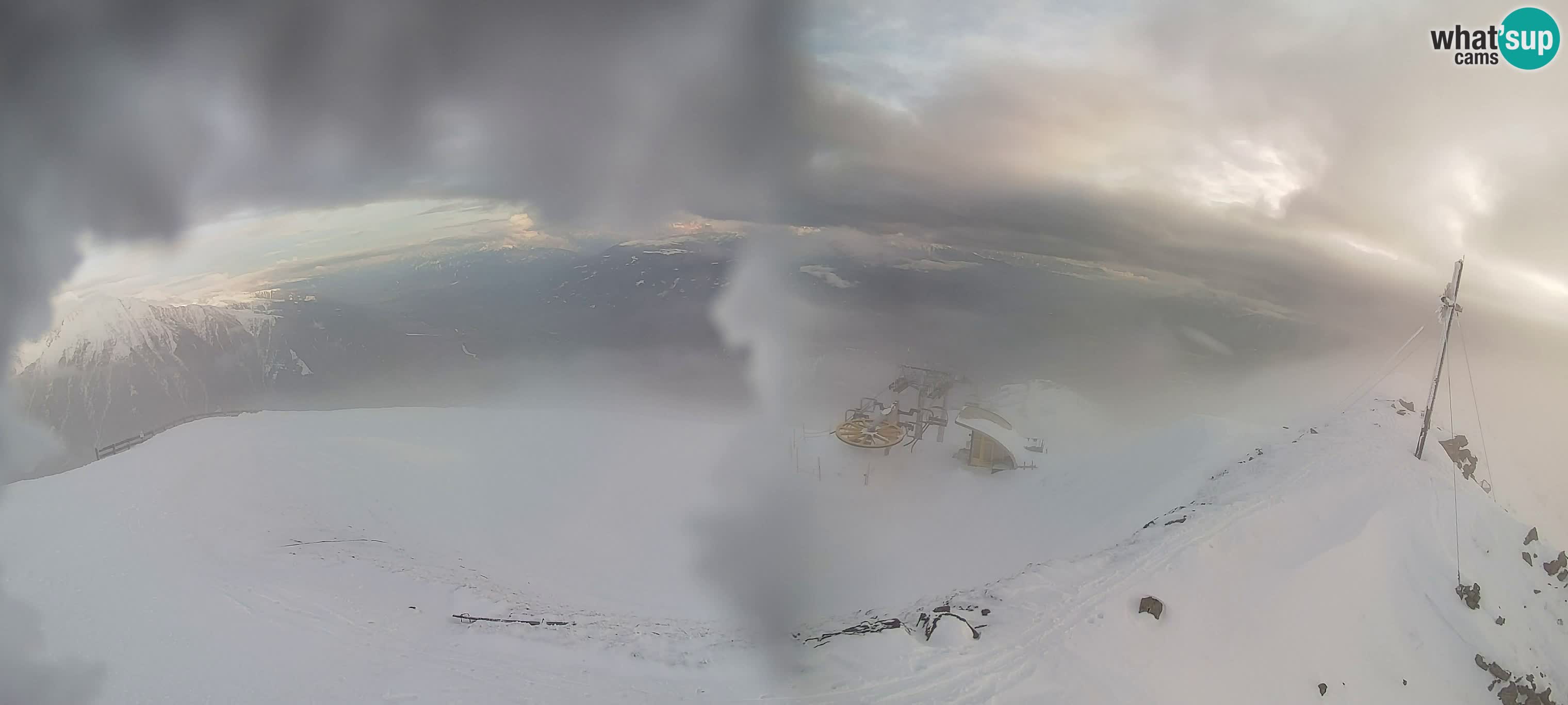 Spletna kamera Gitschlift / sedežnica Gitsch – Zgornja postaja (2.512 m)