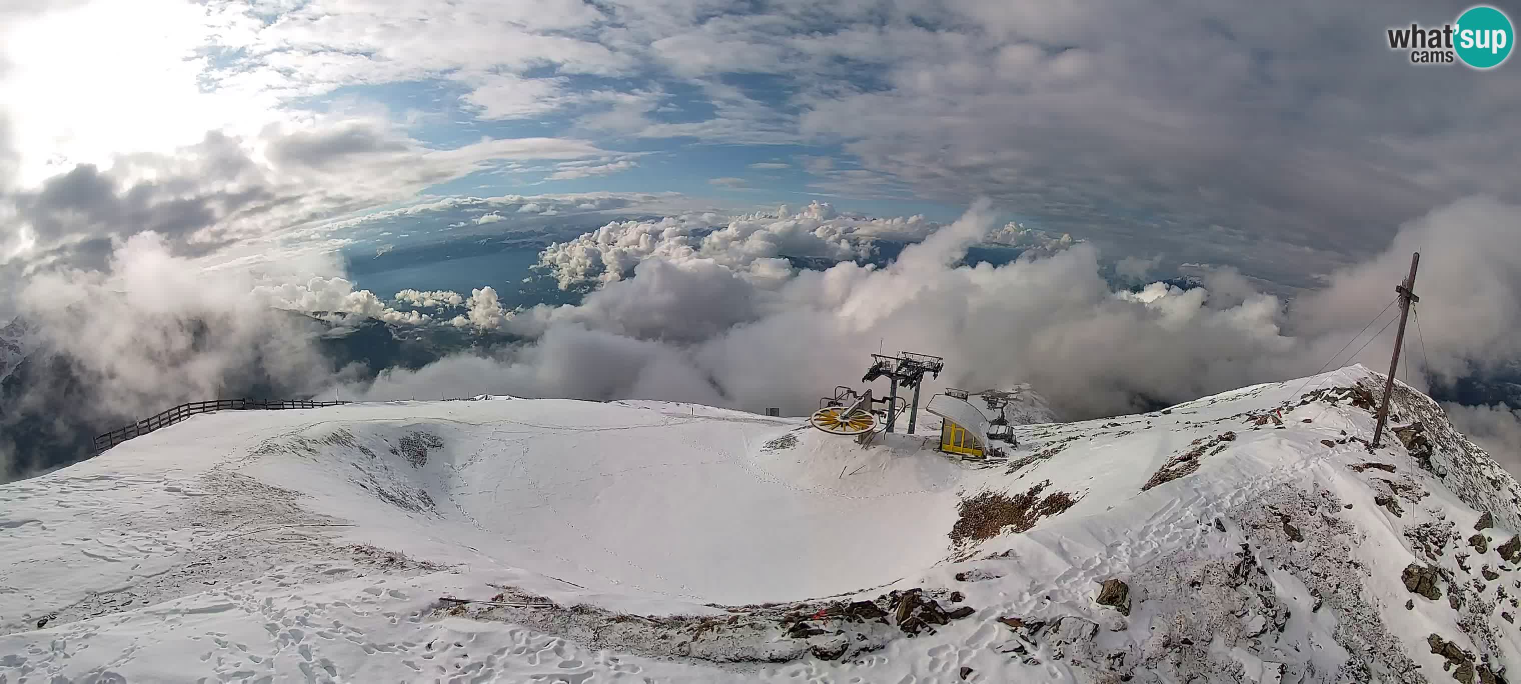 Spletna kamera Gitschlift / sedežnica Gitsch – Zgornja postaja (2.512 m)