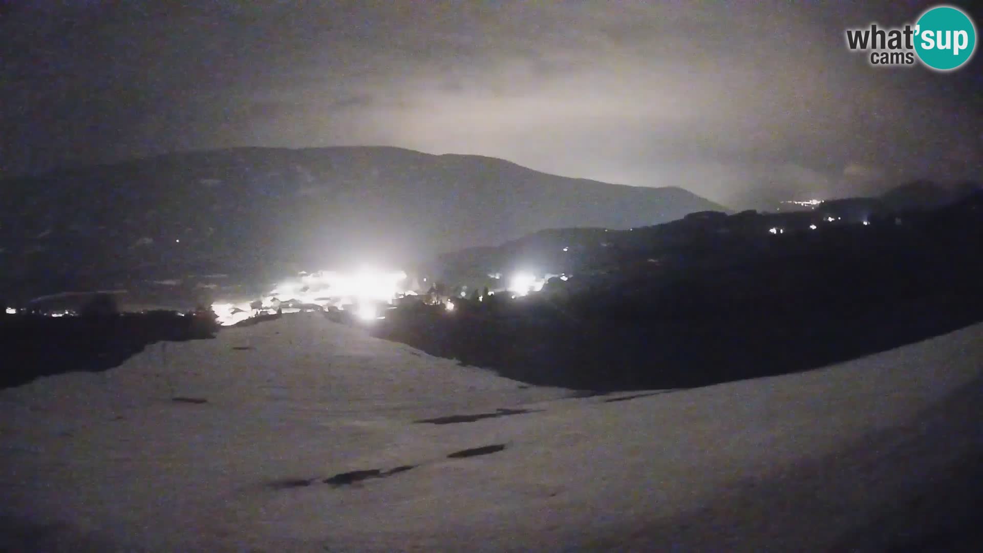 Spletna kamera Terenten (1210m) – Pogled v živo na dolino Pusteria