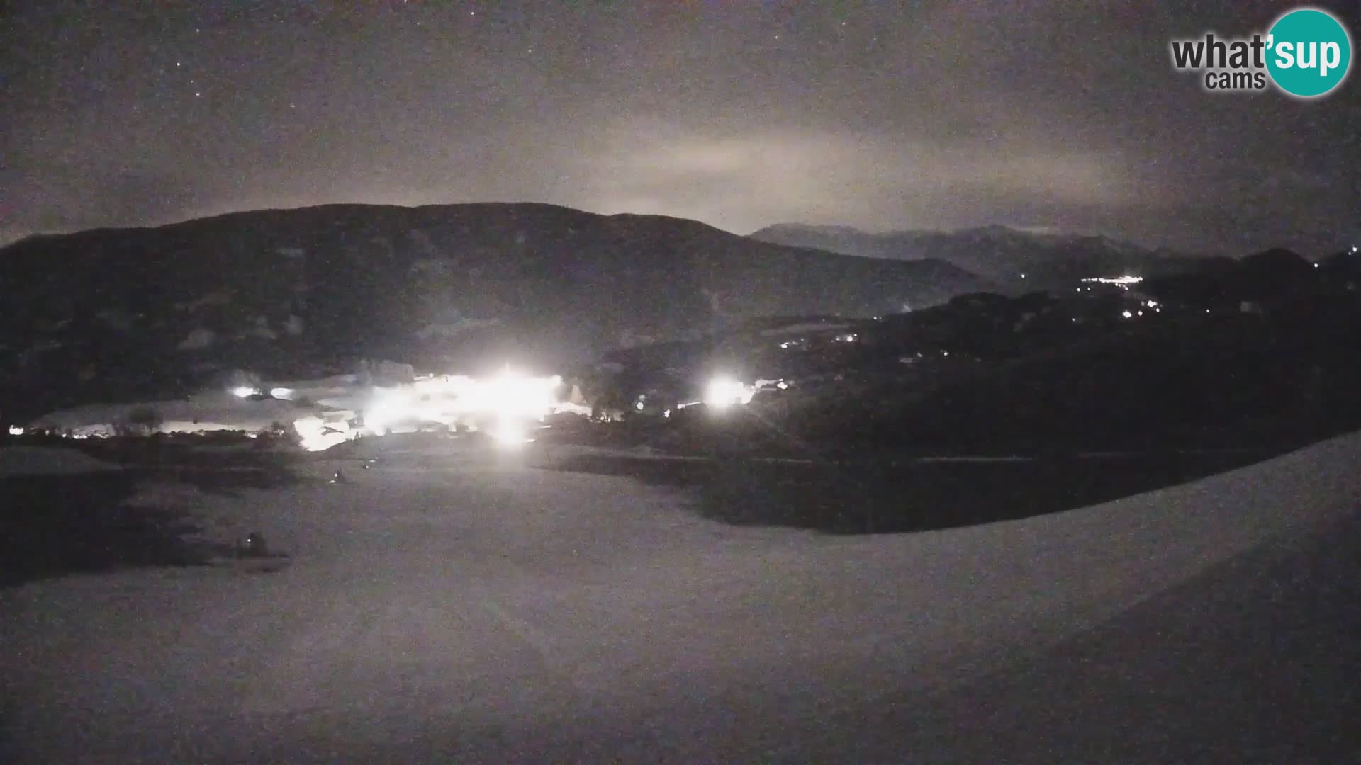 Spletna kamera Terenten (1210m) – Pogled v živo na dolino Pusteria