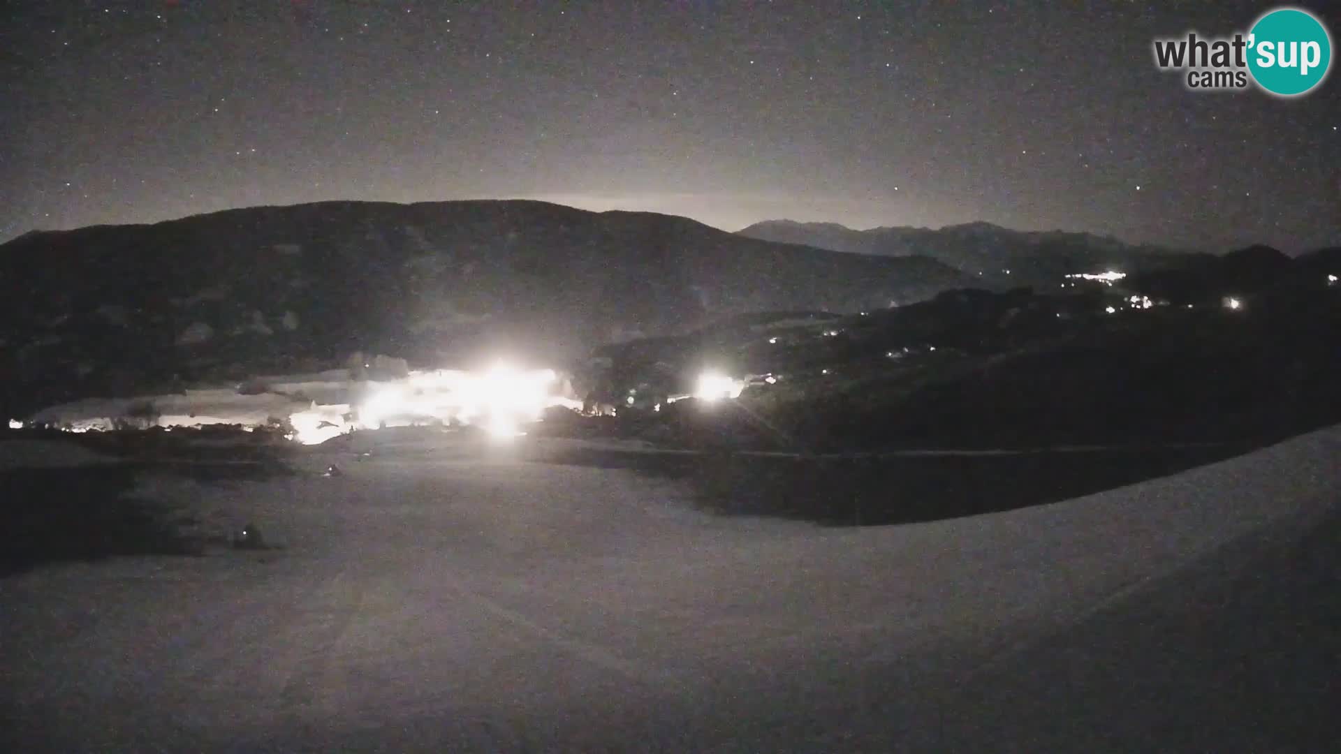 Spletna kamera Terenten (1210m) – Pogled v živo na dolino Pusteria