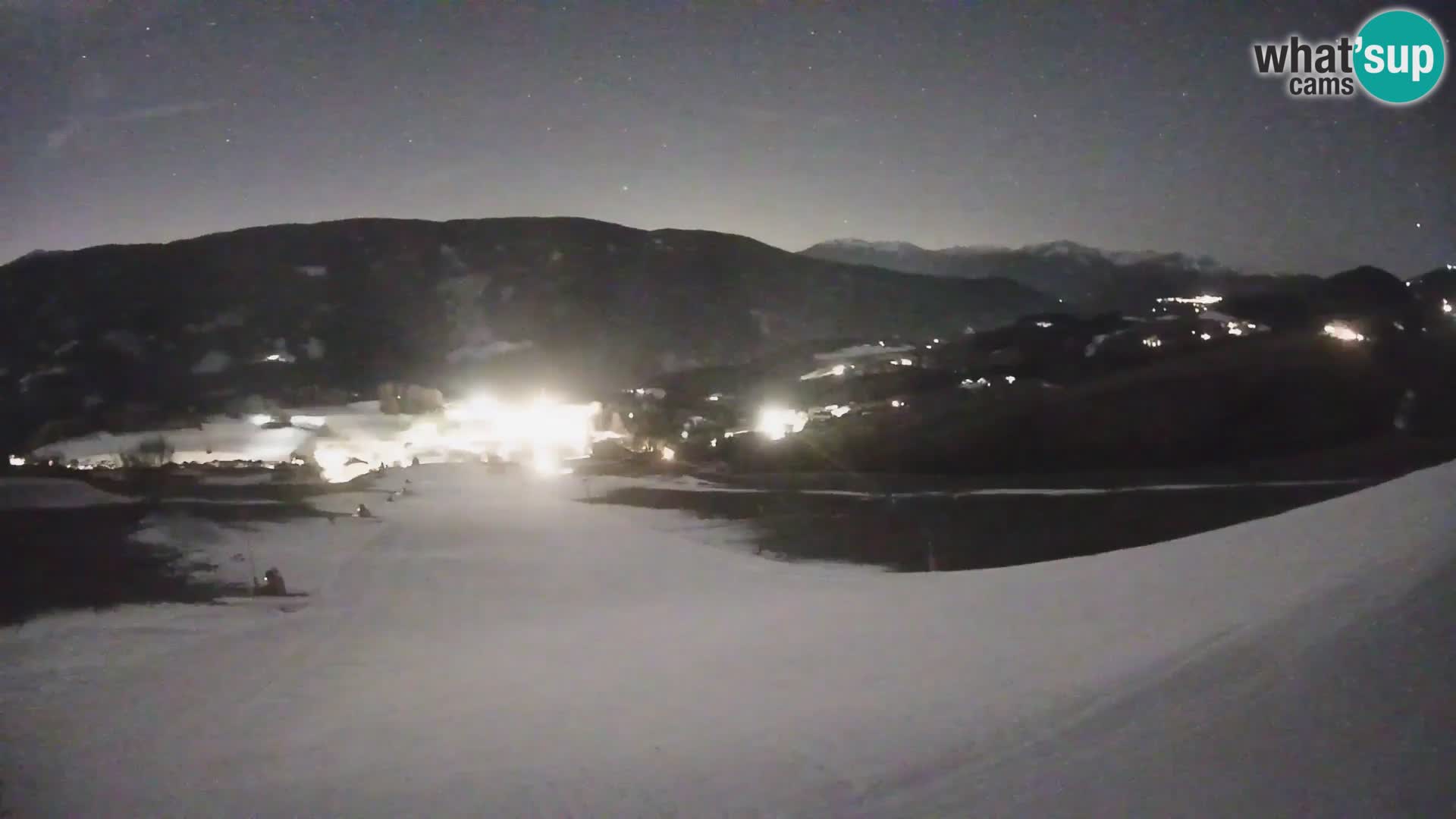 Spletna kamera Terenten (1210m) – Pogled v živo na dolino Pusteria