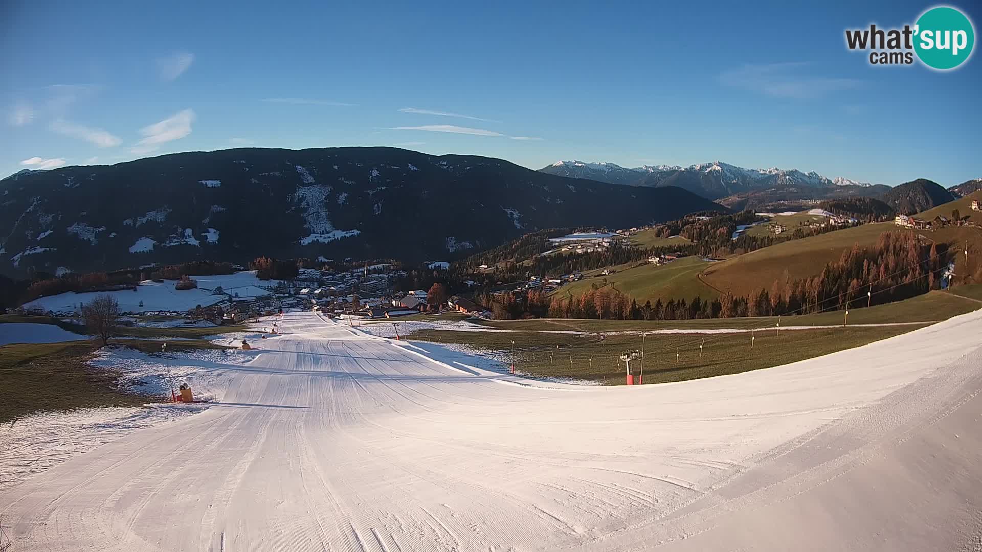 Spletna kamera Terenten (1210m) – Pogled v živo na dolino Pusteria