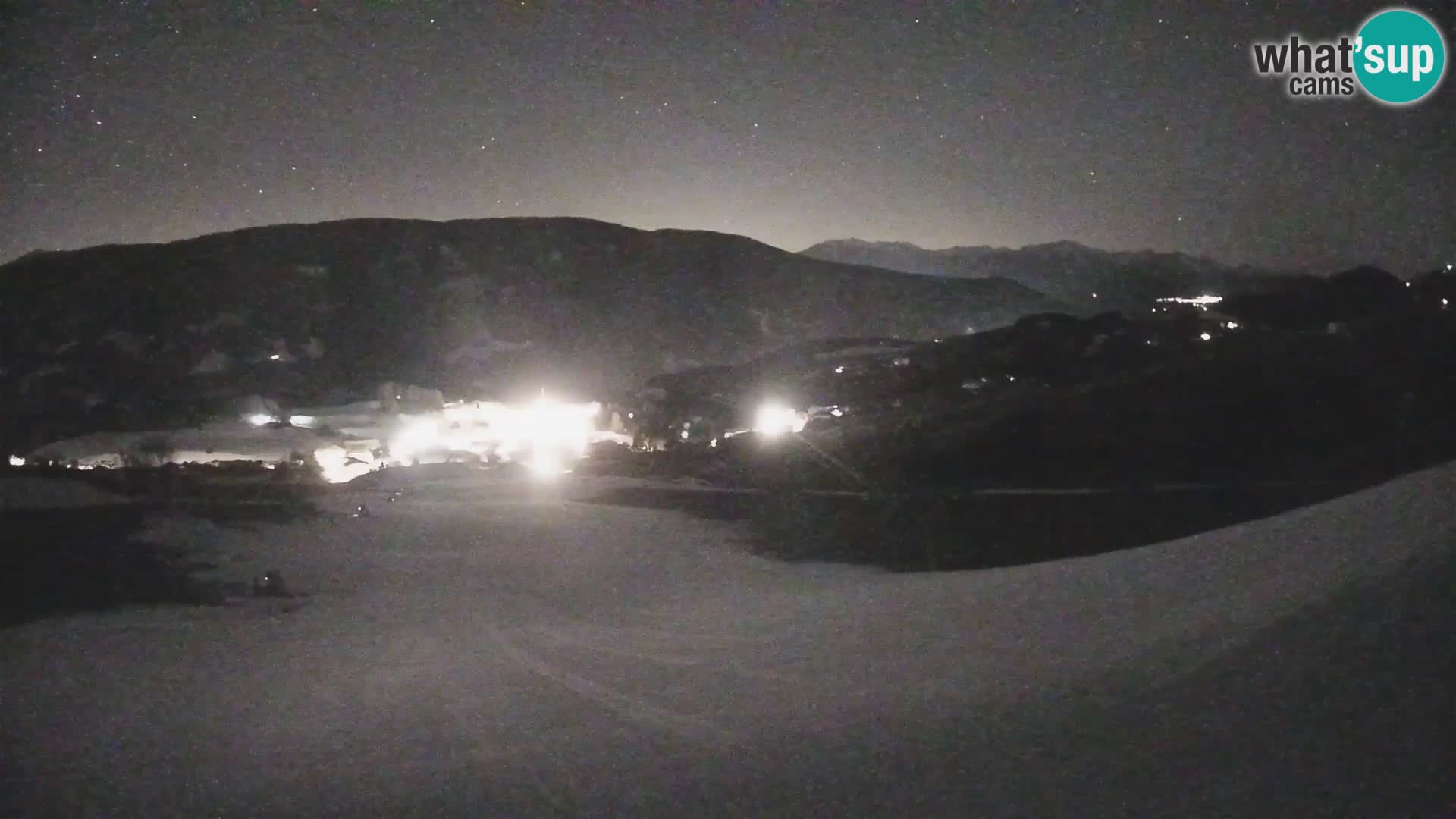 Spletna kamera Terenten (1210m) – Pogled v živo na dolino Pusteria