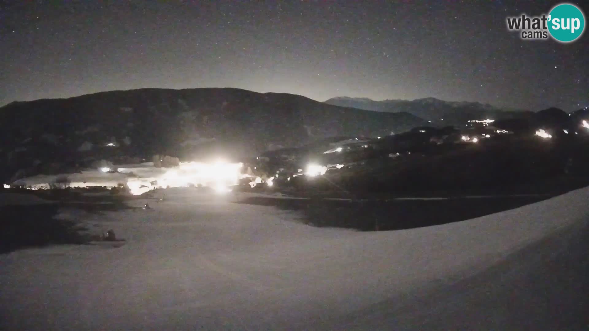 Spletna kamera Terenten (1210m) – Pogled v živo na dolino Pusteria