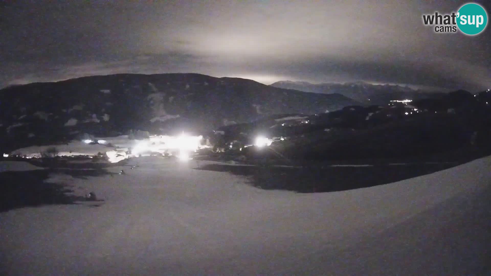 Spletna kamera Terenten (1210m) – Pogled v živo na dolino Pusteria