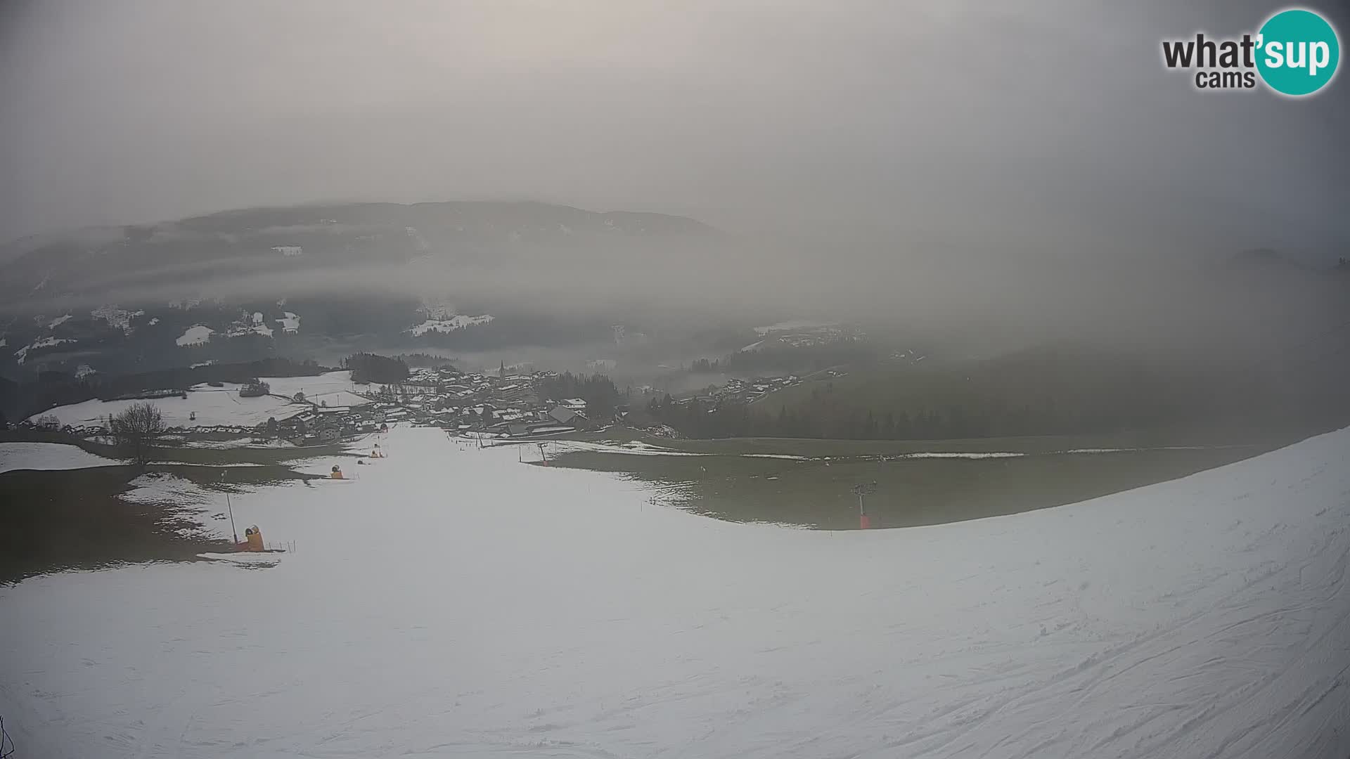 Spletna kamera Terenten (1210m) – Pogled v živo na dolino Pusteria