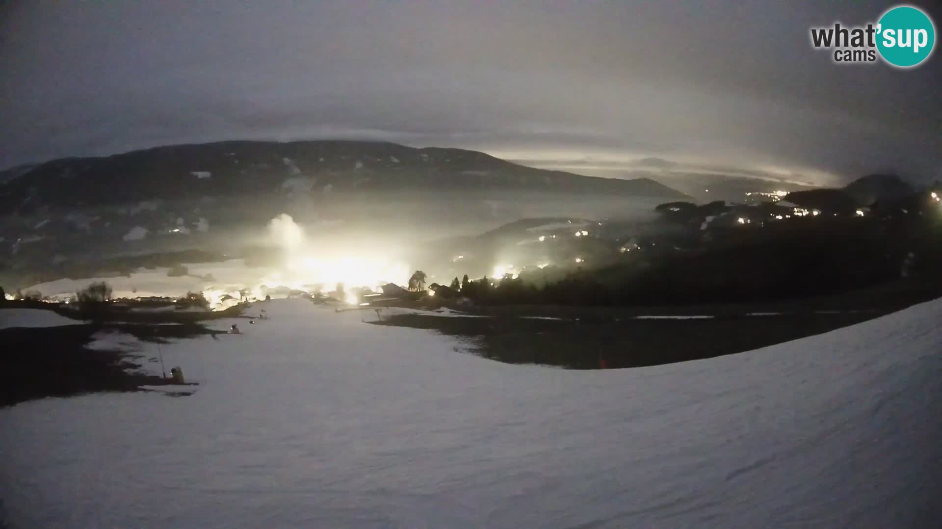 Spletna kamera Terenten (1210m) – Pogled v živo na dolino Pusteria
