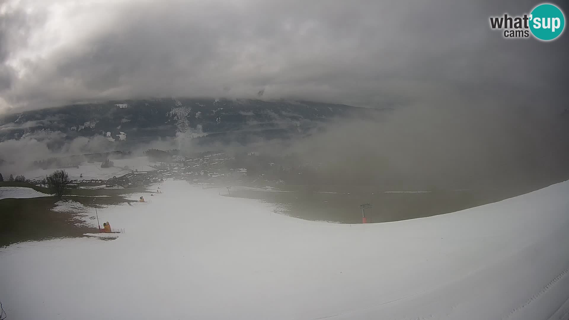 Spletna kamera Terenten (1210m) – Pogled v živo na dolino Pusteria