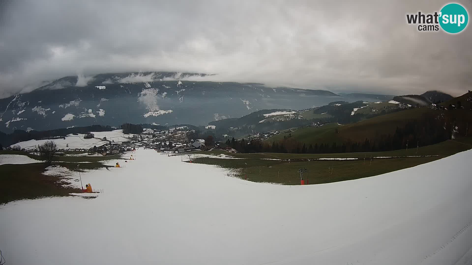 Spletna kamera Terenten (1210m) – Pogled v živo na dolino Pusteria