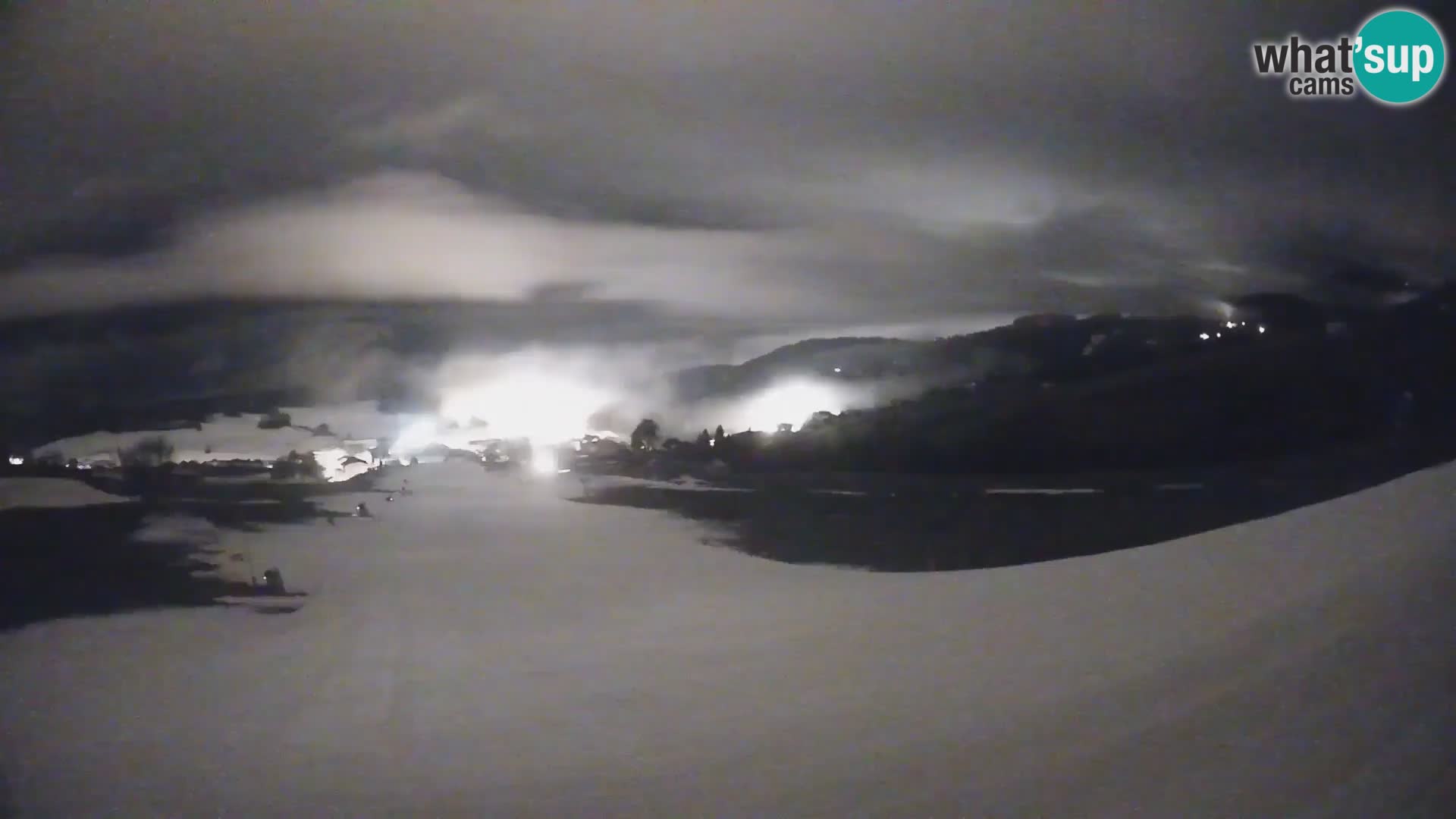 Spletna kamera Terenten (1210m) – Pogled v živo na dolino Pusteria