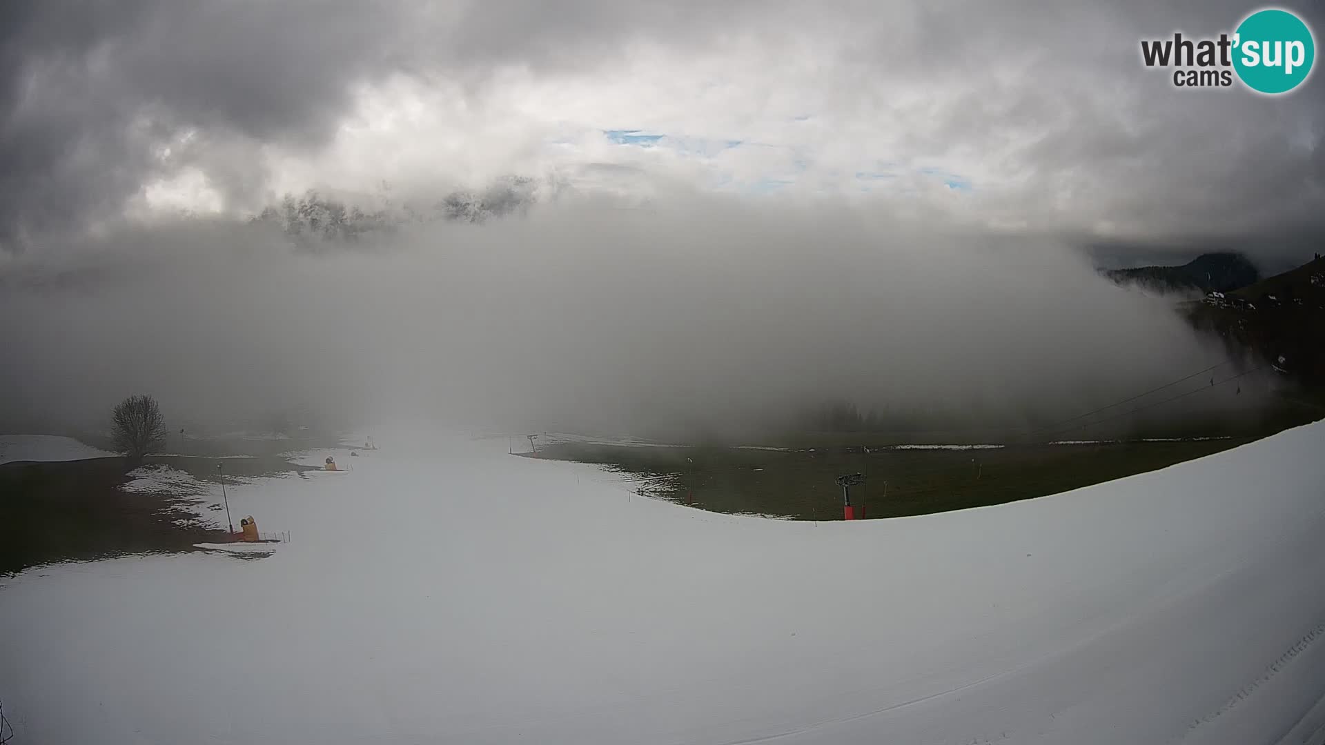 Spletna kamera Terenten (1210m) – Pogled v živo na dolino Pusteria