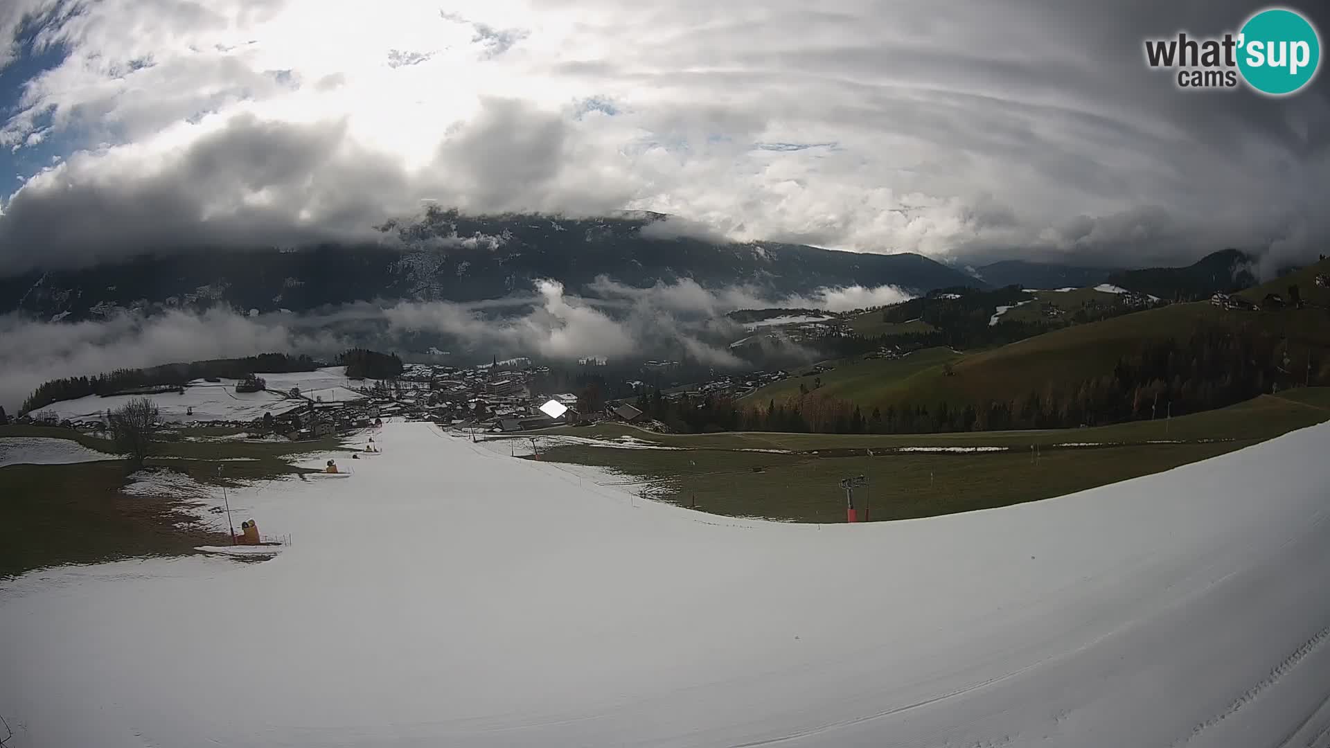 Web kamera Terenten (1210m) – Pogled uživo na Dolinu Pusteria