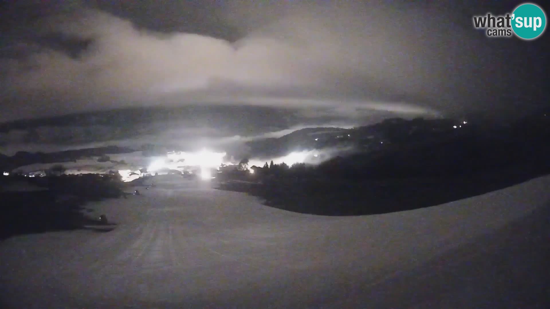 Spletna kamera Terenten (1210m) – Pogled v živo na dolino Pusteria