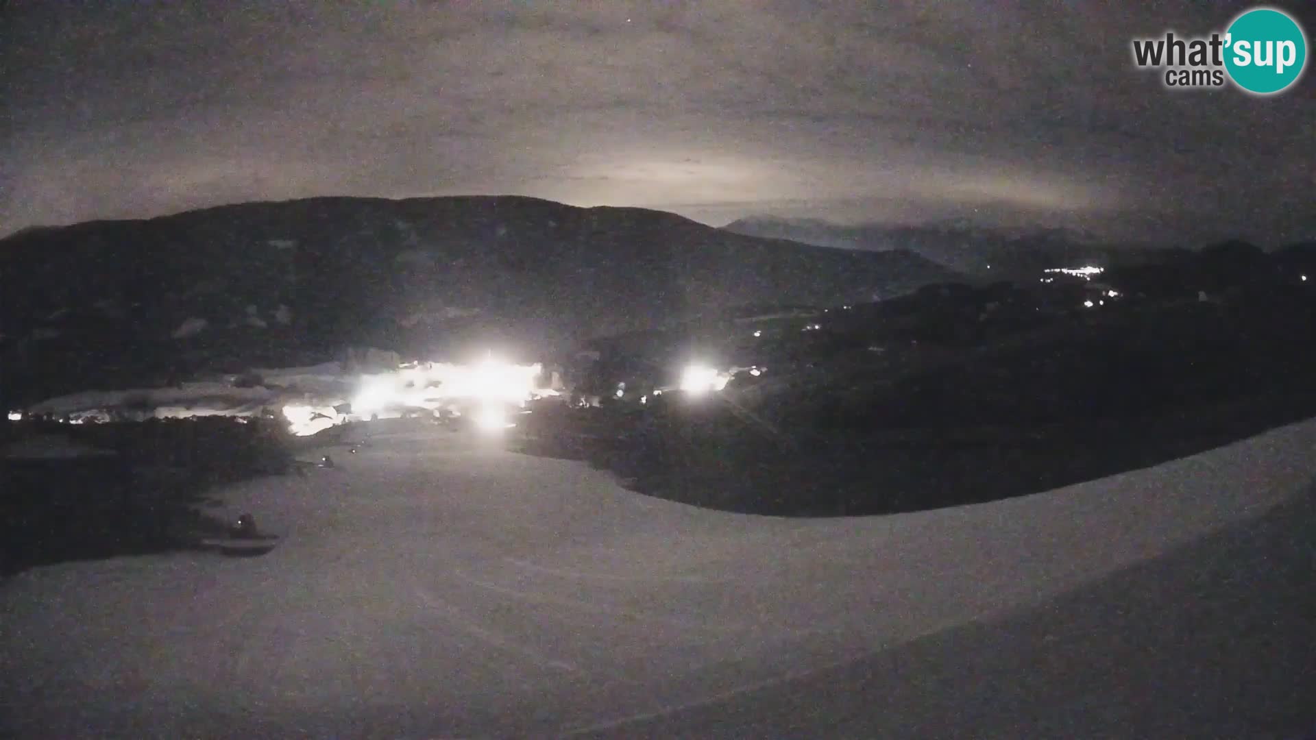 Spletna kamera Terenten (1210m) – Pogled v živo na dolino Pusteria