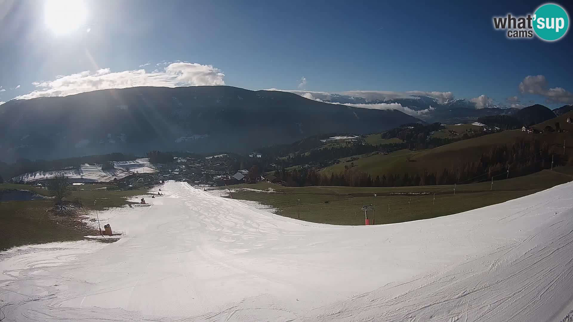 Spletna kamera Terenten (1210m) – Pogled v živo na dolino Pusteria