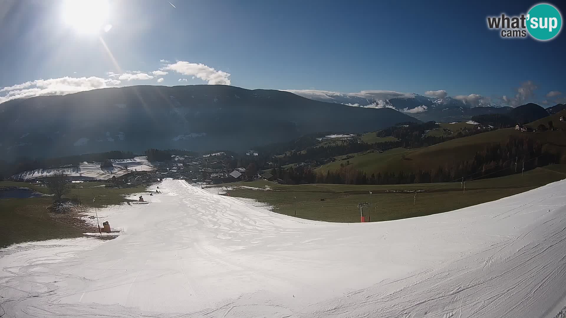 Spletna kamera Terenten (1210m) – Pogled v živo na dolino Pusteria