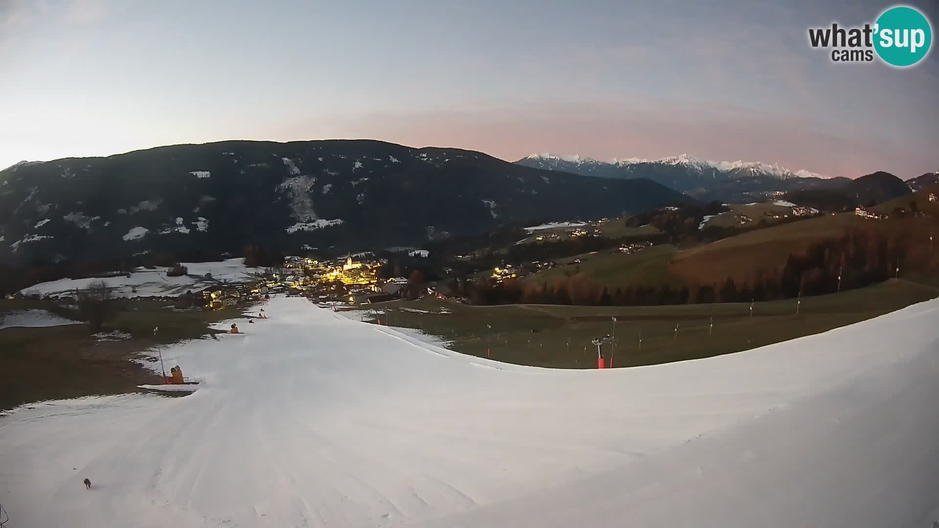 Spletna kamera Terenten (1210m) – Pogled v živo na dolino Pusteria