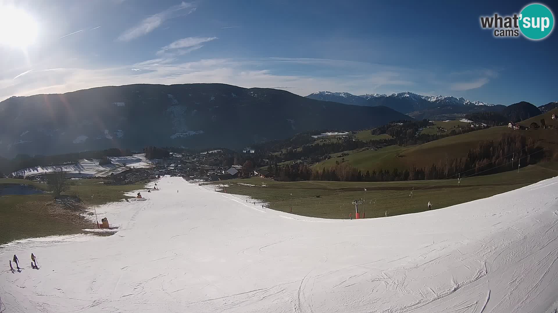 Spletna kamera Terenten (1210m) – Pogled v živo na dolino Pusteria