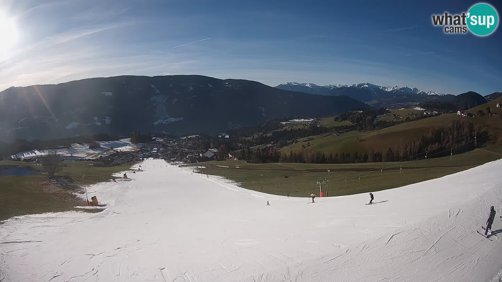 Spletna kamera Terenten (1210m) – Pogled v živo na dolino Pusteria