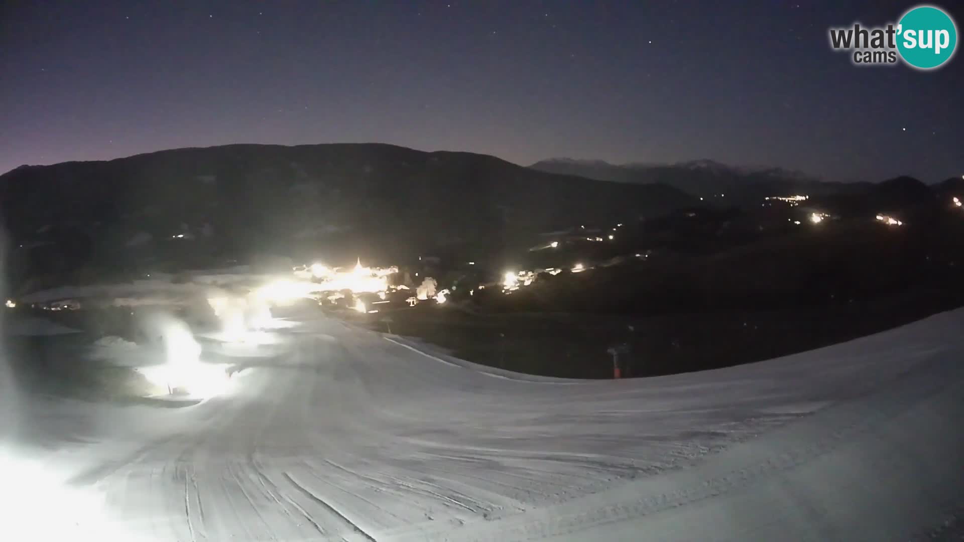 Spletna kamera Terenten (1210m) – Pogled v živo na dolino Pusteria