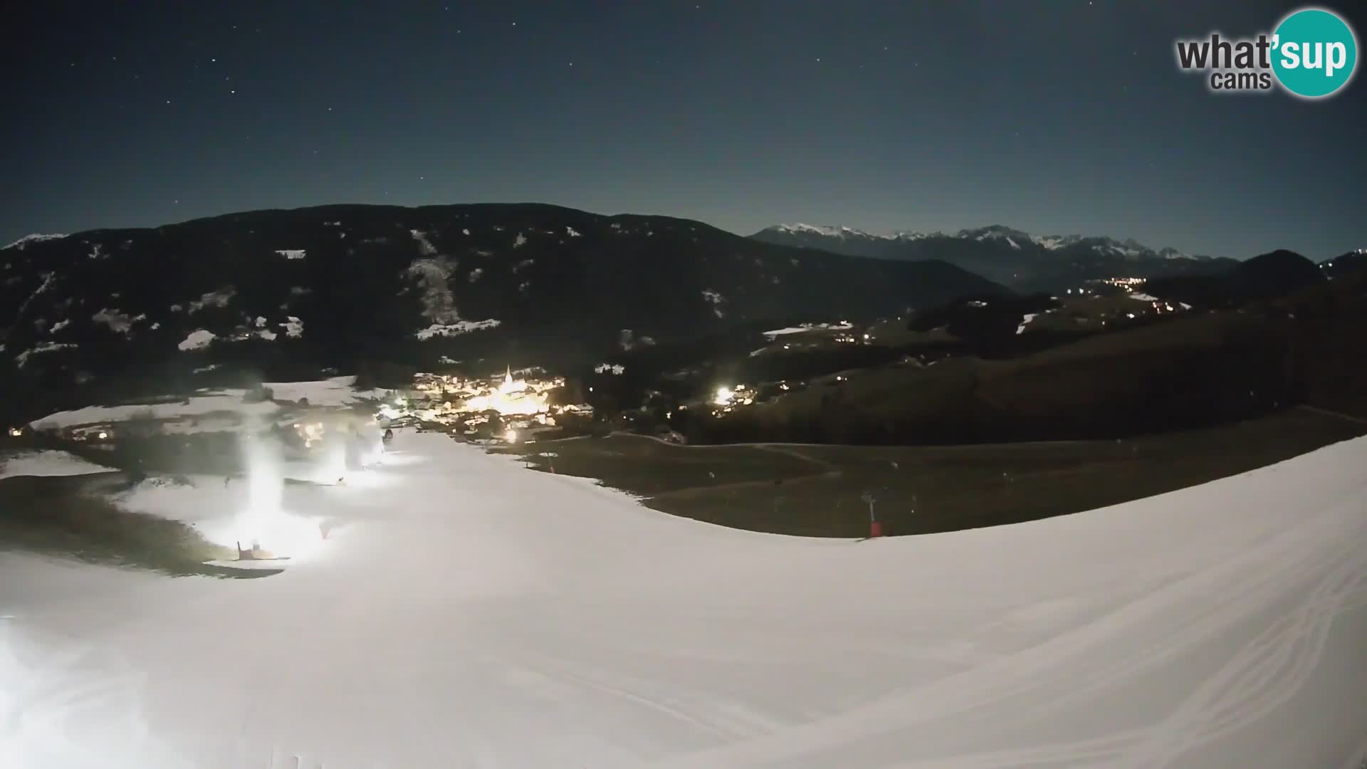 Spletna kamera Terenten (1210m) – Pogled v živo na dolino Pusteria