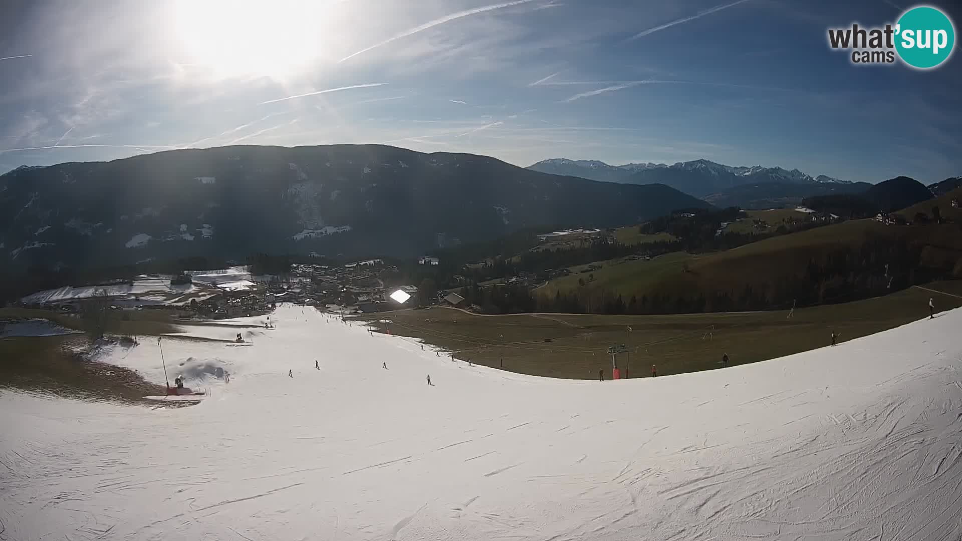 Spletna kamera Terenten (1210m) – Pogled v živo na dolino Pusteria