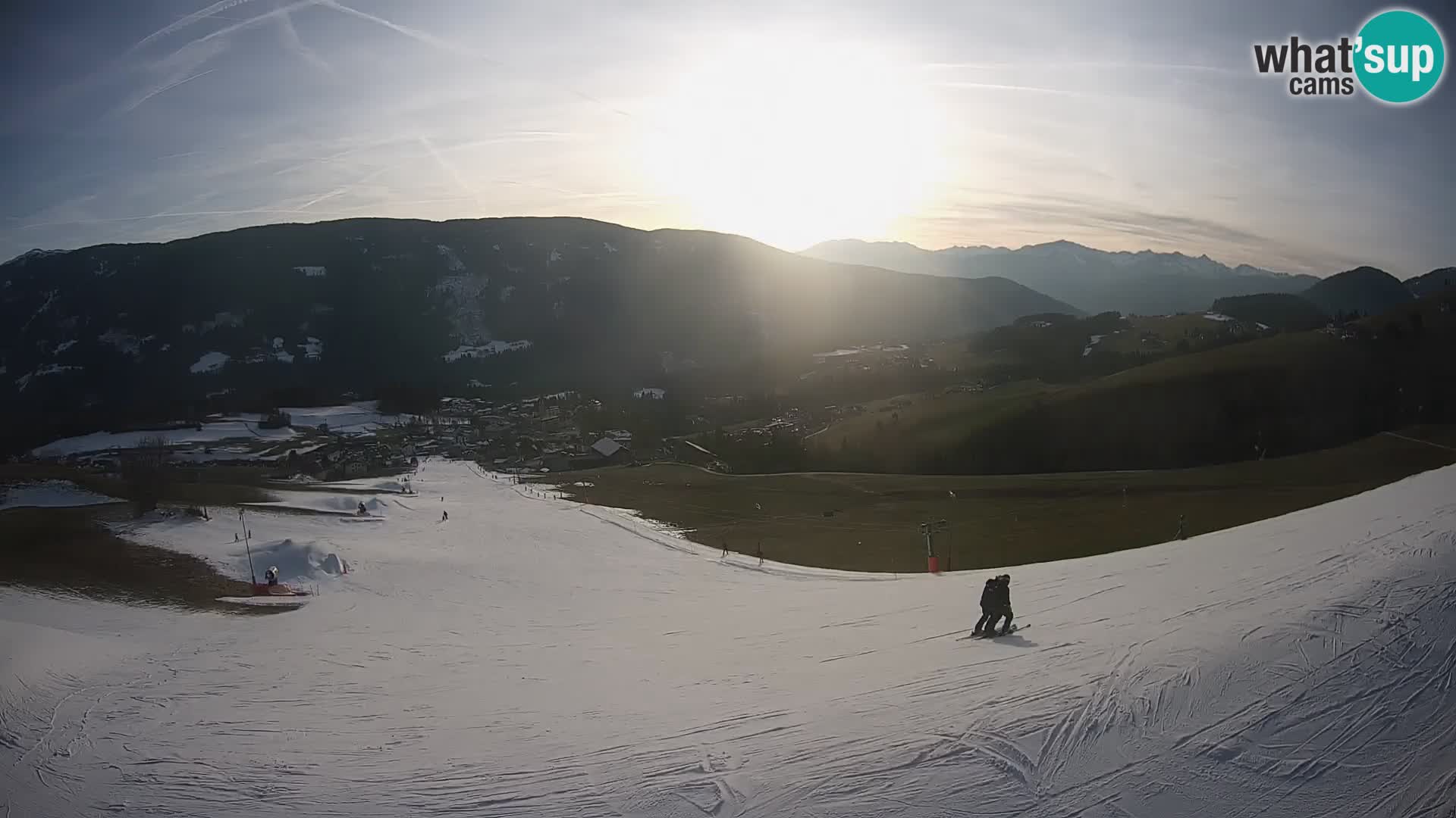 Spletna kamera Terenten (1210m) – Pogled v živo na dolino Pusteria