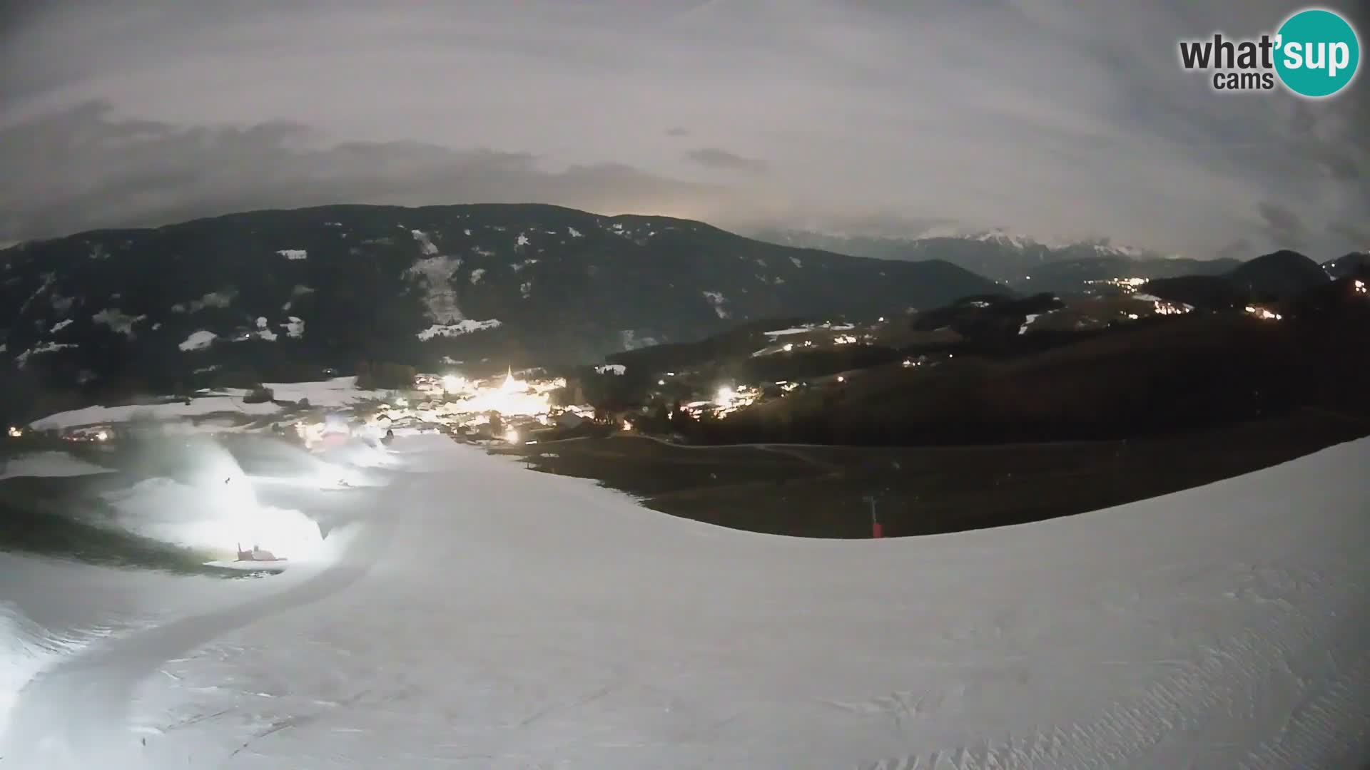 Spletna kamera Terenten (1210m) – Pogled v živo na dolino Pusteria