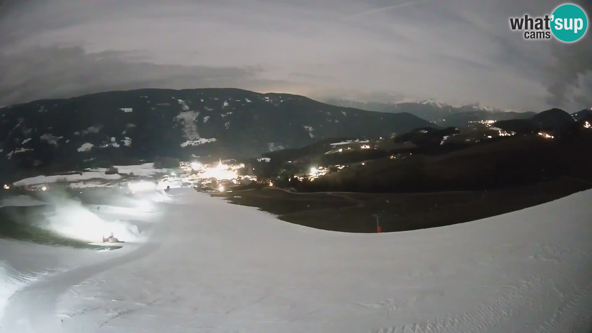 Spletna kamera Terenten (1210m) – Pogled v živo na dolino Pusteria