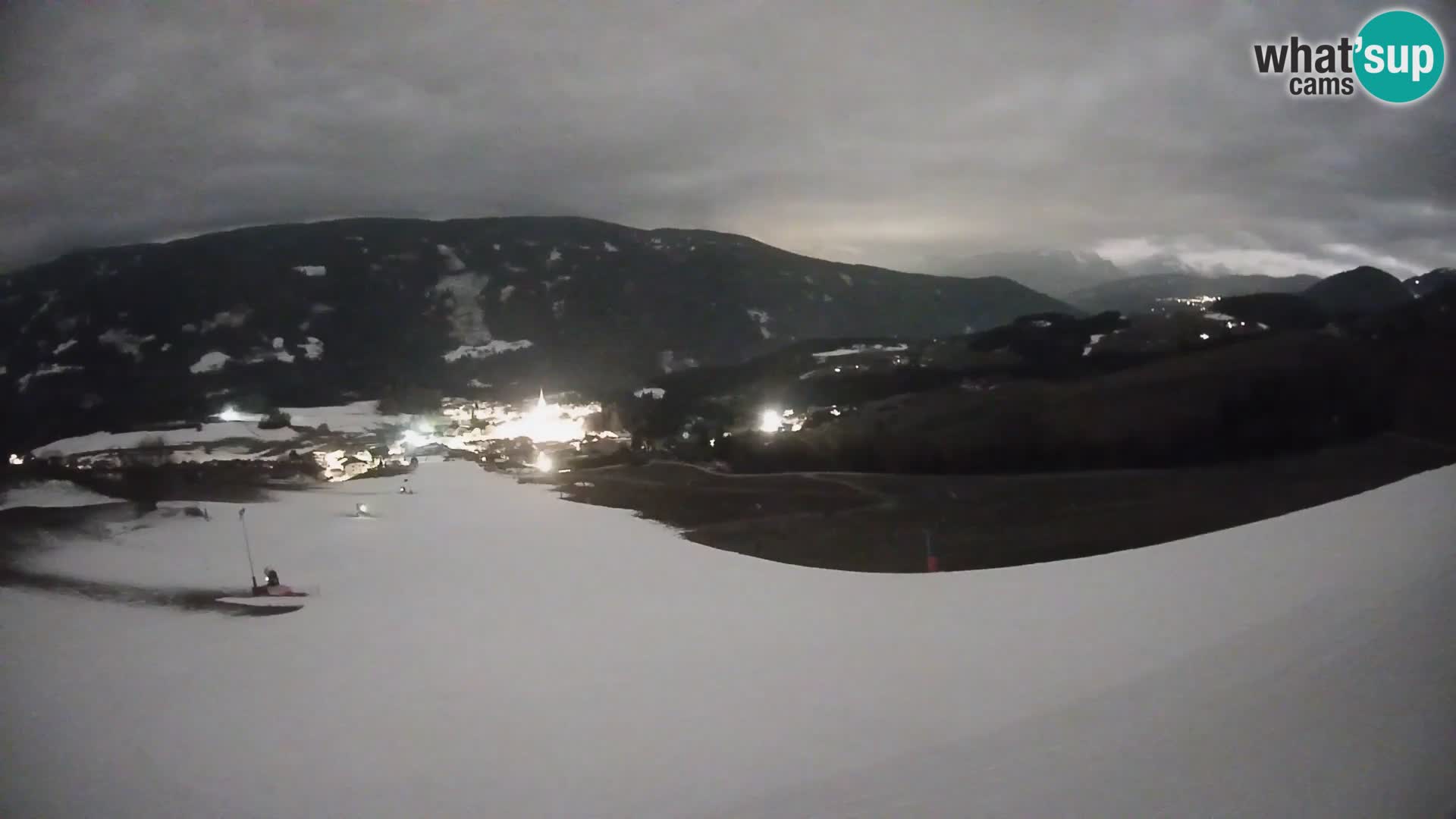 Spletna kamera Terenten (1210m) – Pogled v živo na dolino Pusteria