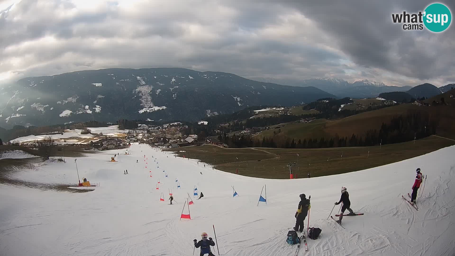 Web kamera Terenten (1210m) – Pogled uživo na Dolinu Pusteria